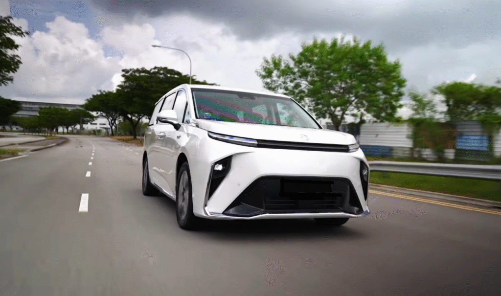 MGM9EV2025KiaCarnival