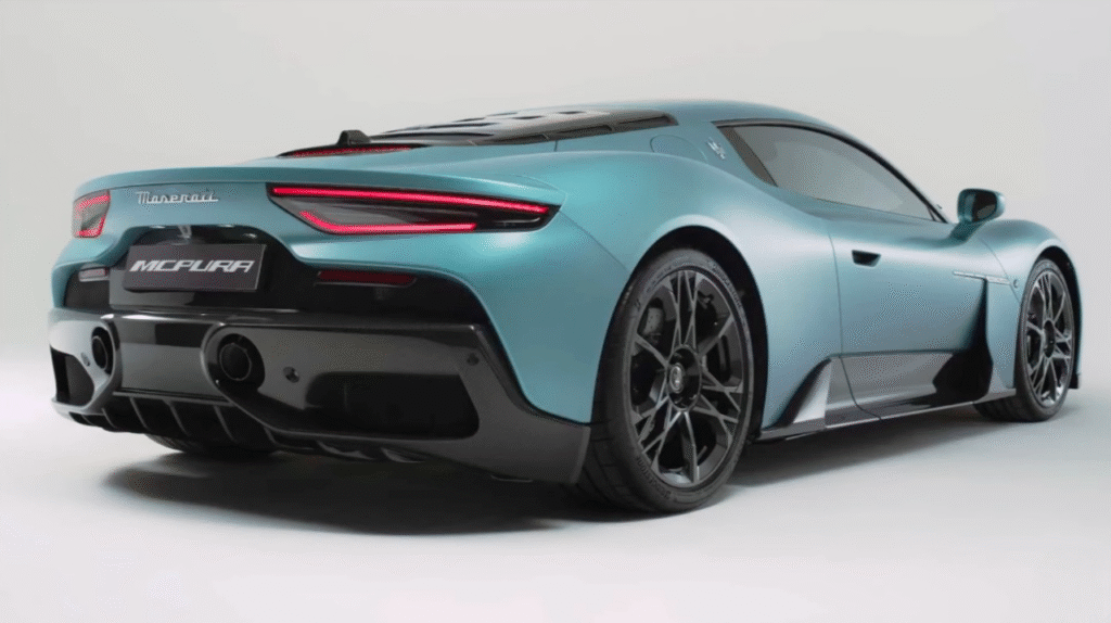 2026MaseratiMCPuraItalianSupercarNettunoV6