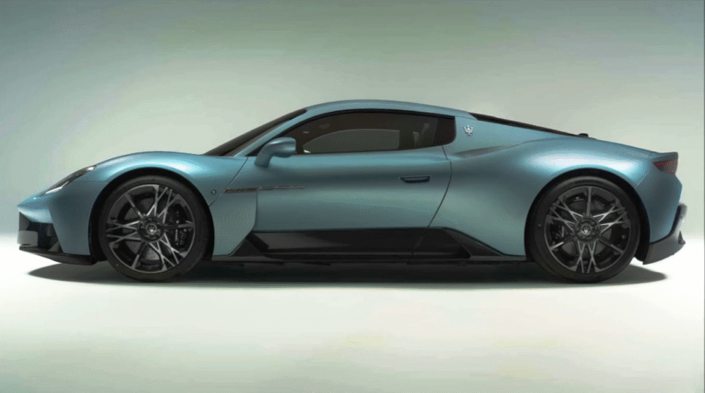 2026MaseratiMCPuraItalianSupercarNettunoV6