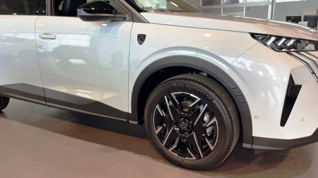 2026Peugeot5008HybridAustralia