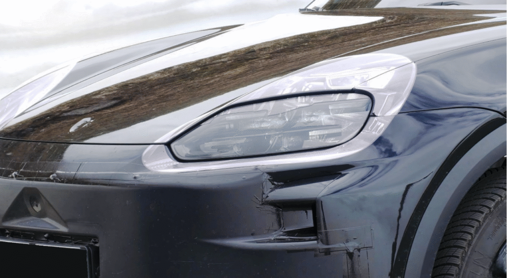 PorscheCayenneEVelectrifiedluxurySUV