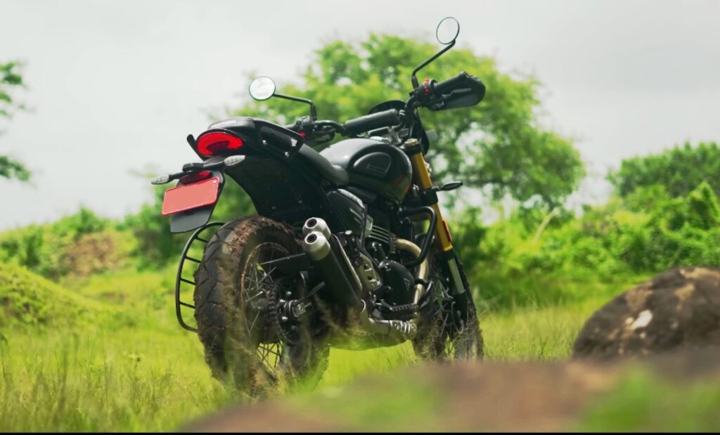 TriumphScrambler400XC