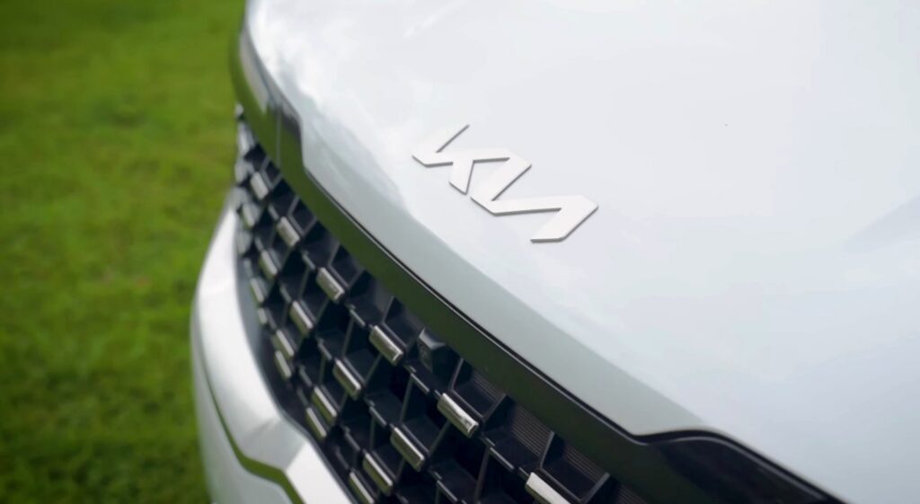 MGM9EV2025KiaCarnival