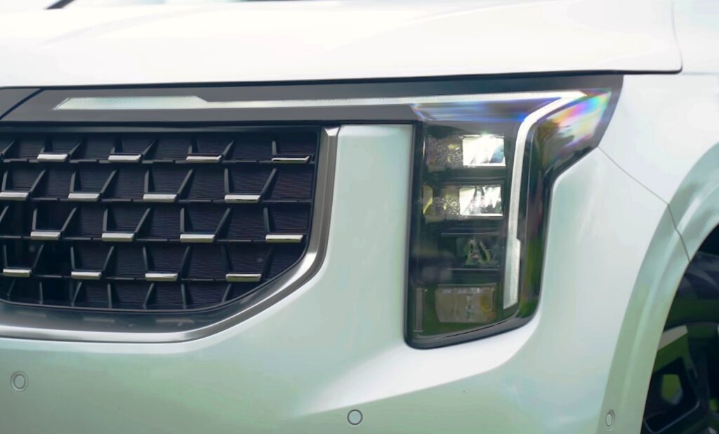 MGM9EV2025KiaCarnival