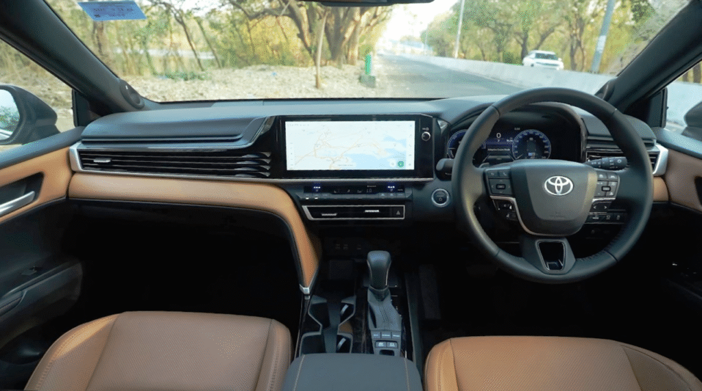 ToyotaCamry2025hybridsedan