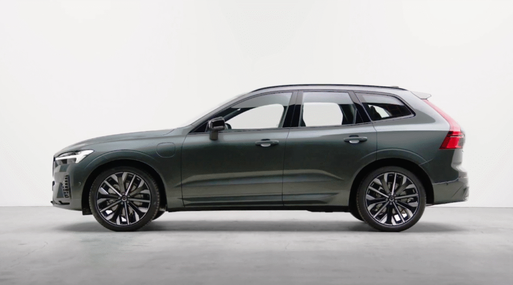 VolvoXC60facelift2025
