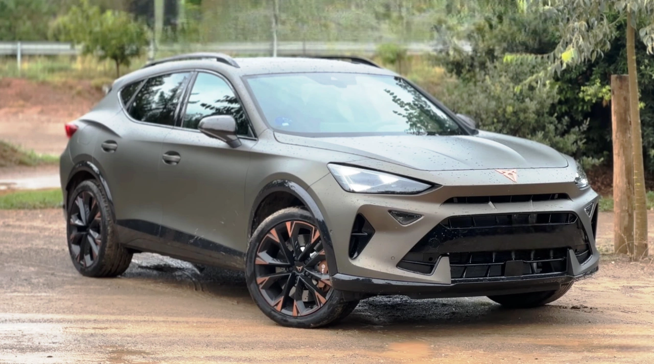 CupraFormentorVZ3SUV