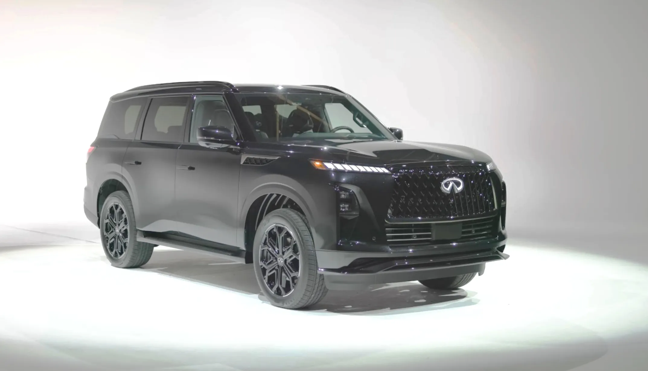 Infiniti QX80