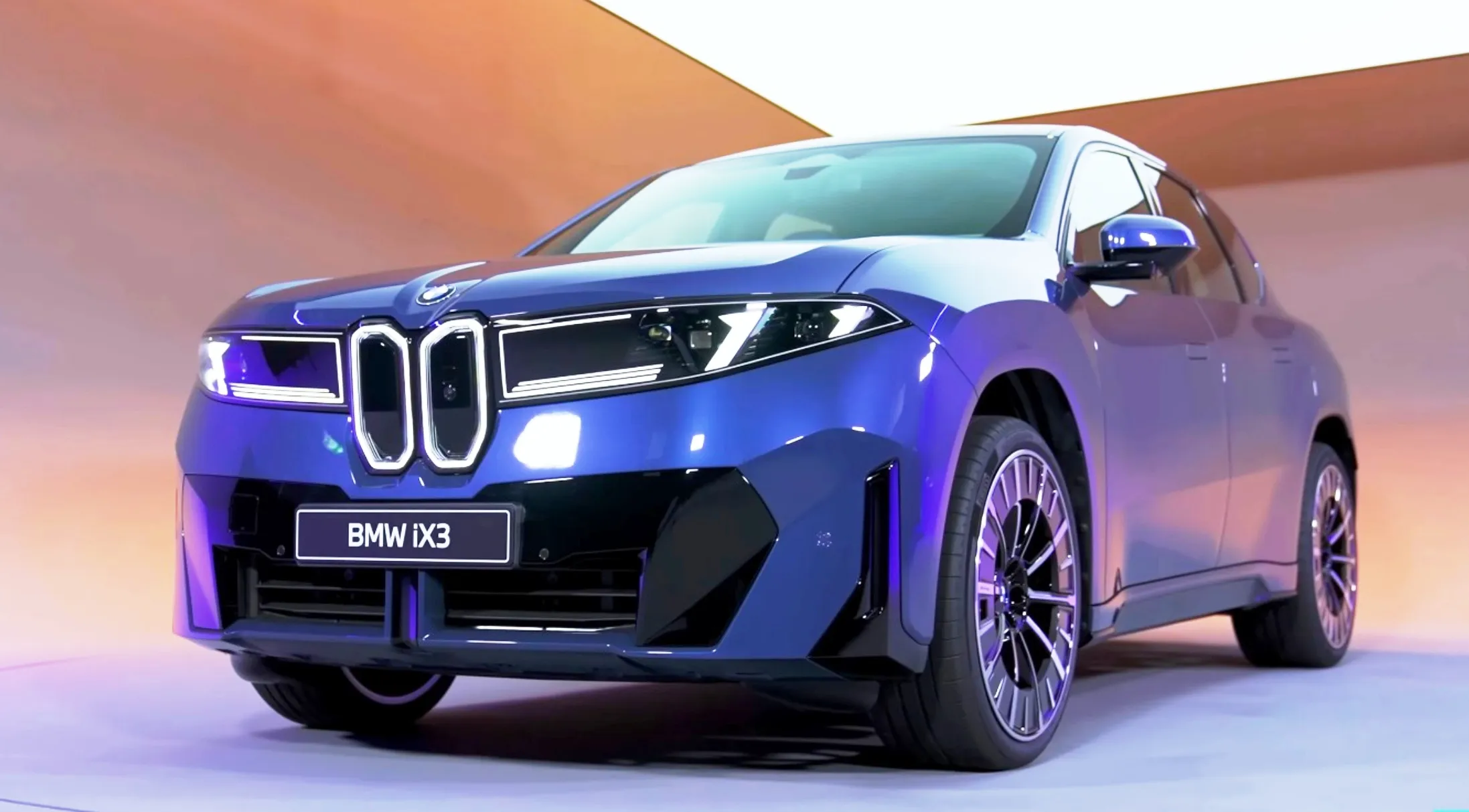 BMWiX3