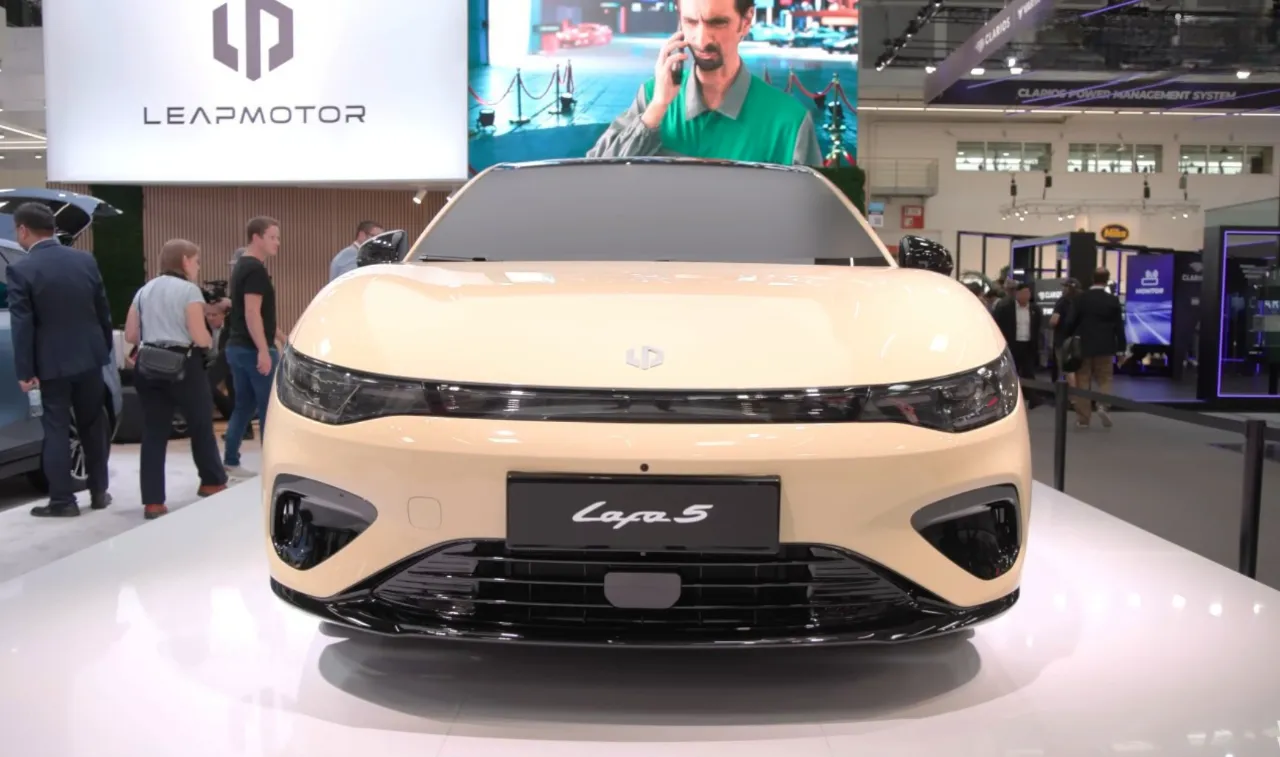 Leapmotor B05 (2026): The Cheap Electric new Hatchback LeapmotorB05