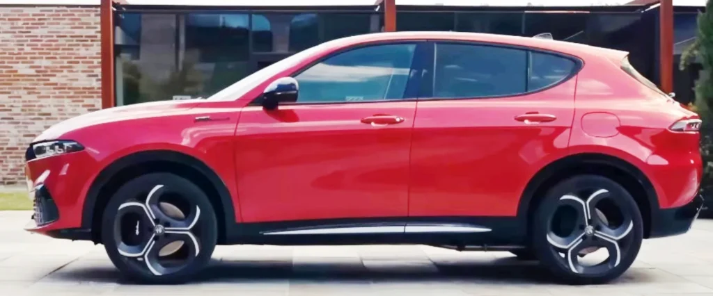 AlfaRomeoJuniorIbrida