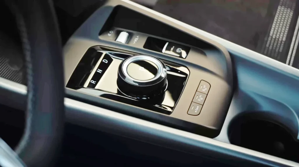 AlfaRomeoJuniorIbrida