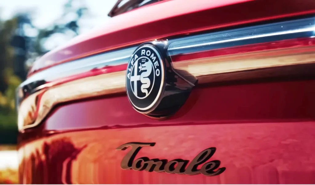 AlfaRomeoJuniorIbrida