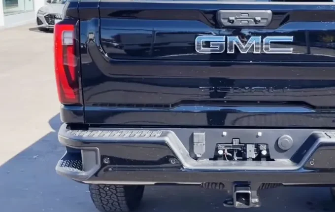 GMCSierra2500Denali
