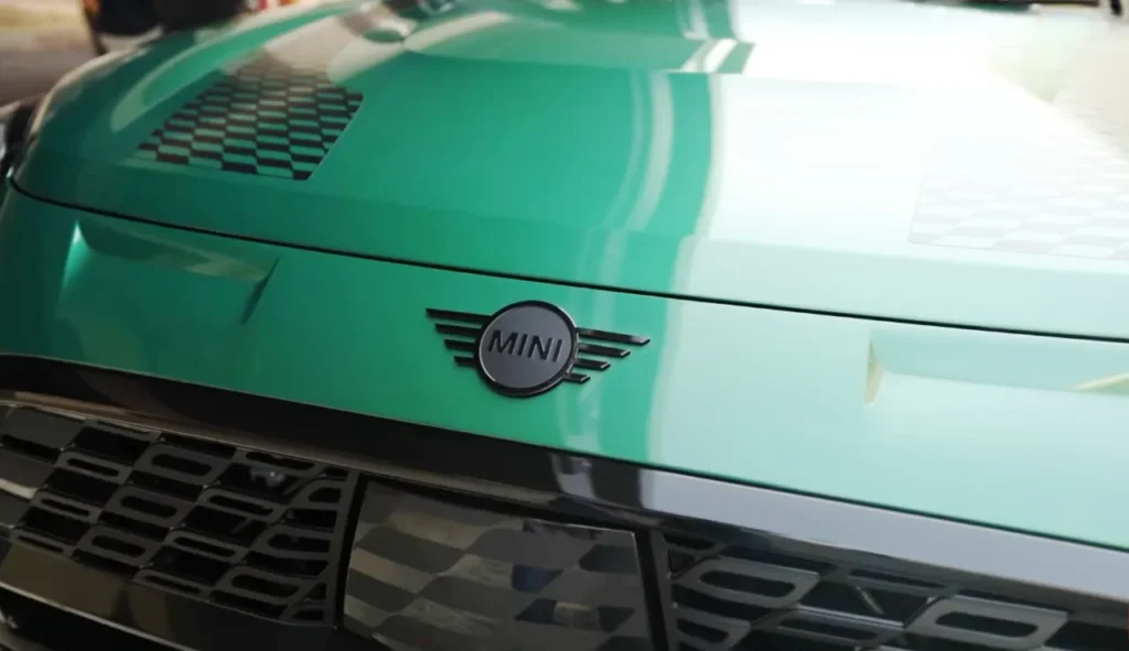 MINICountrymanJCWALL4