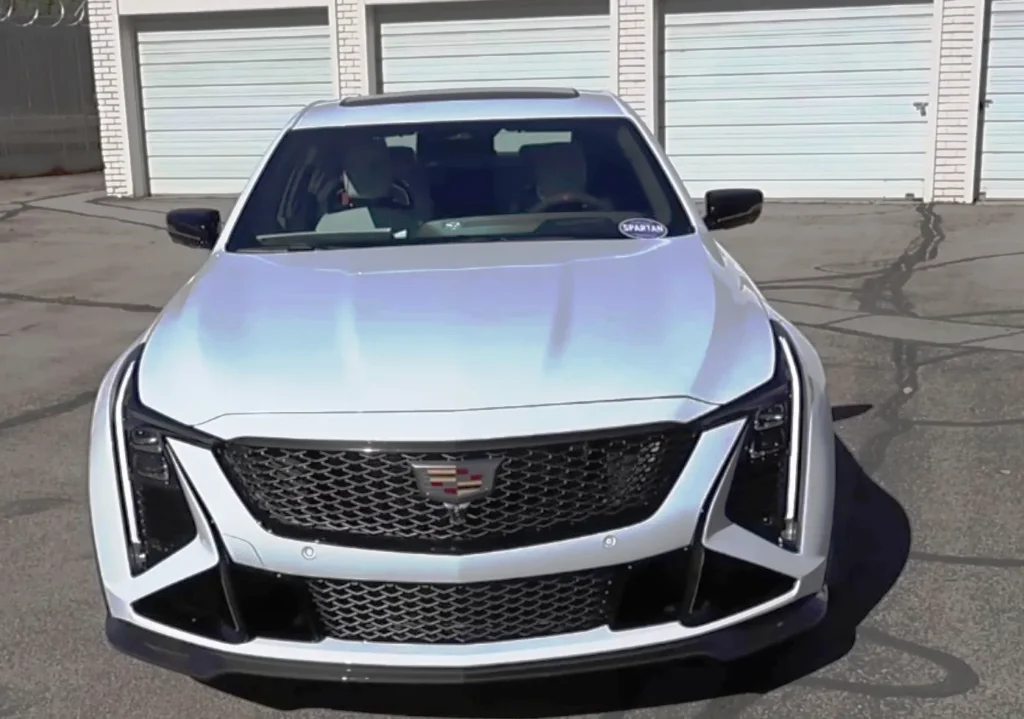 CadillacCT5-VBlackwing