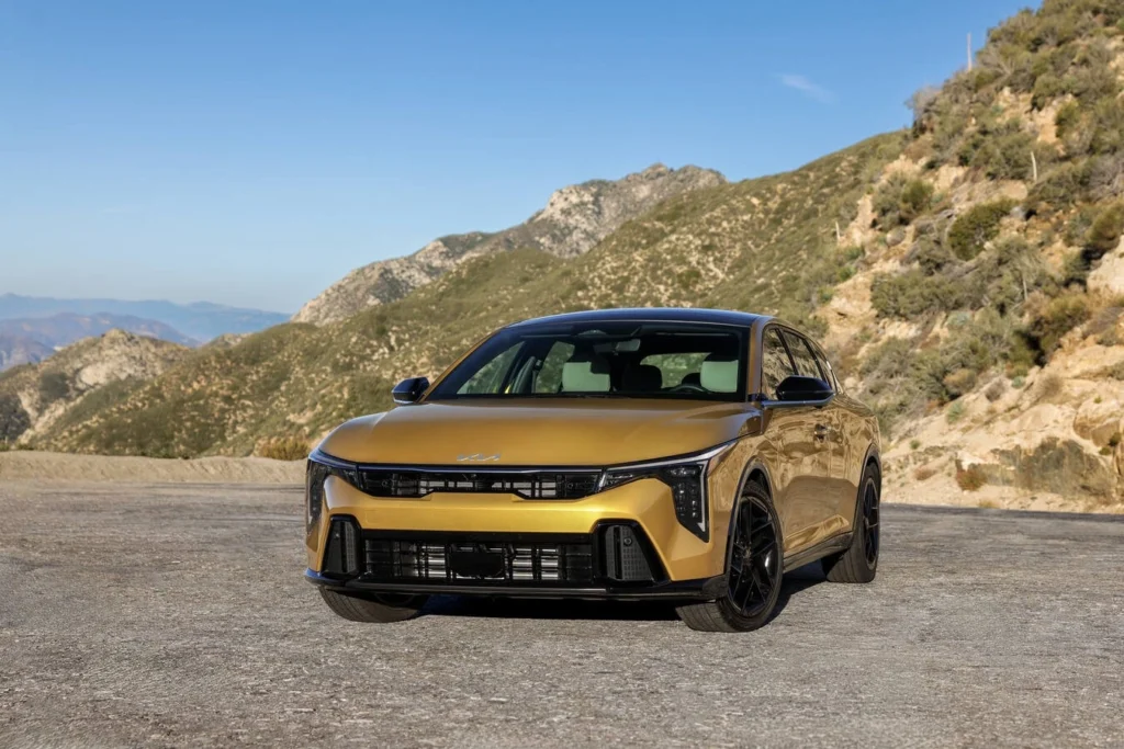 Kia K4