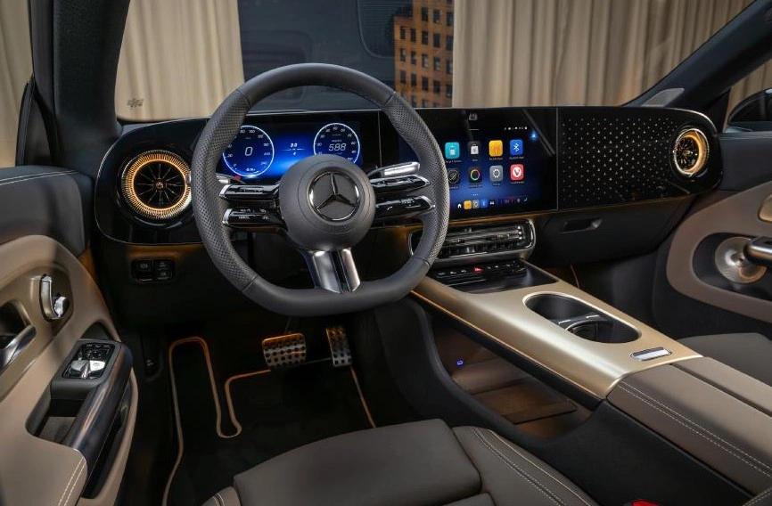 Mercedes-Benz CLA 220